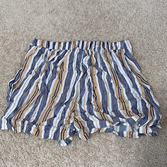 Garage Striped Skort! - Picture 3 of 5